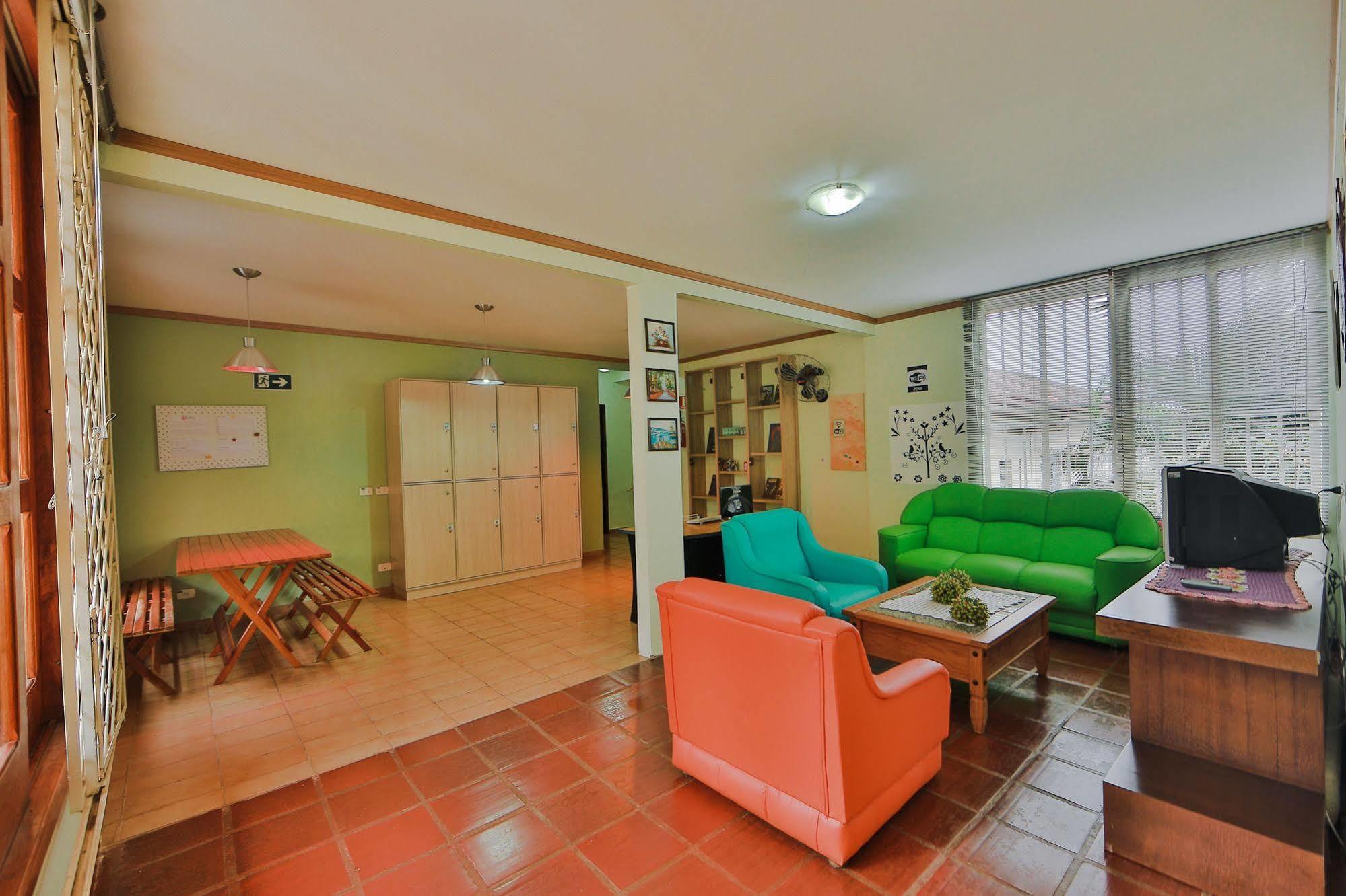 Residencial E Pousada Evelina フォス・ド・イグアス エクステリア 写真