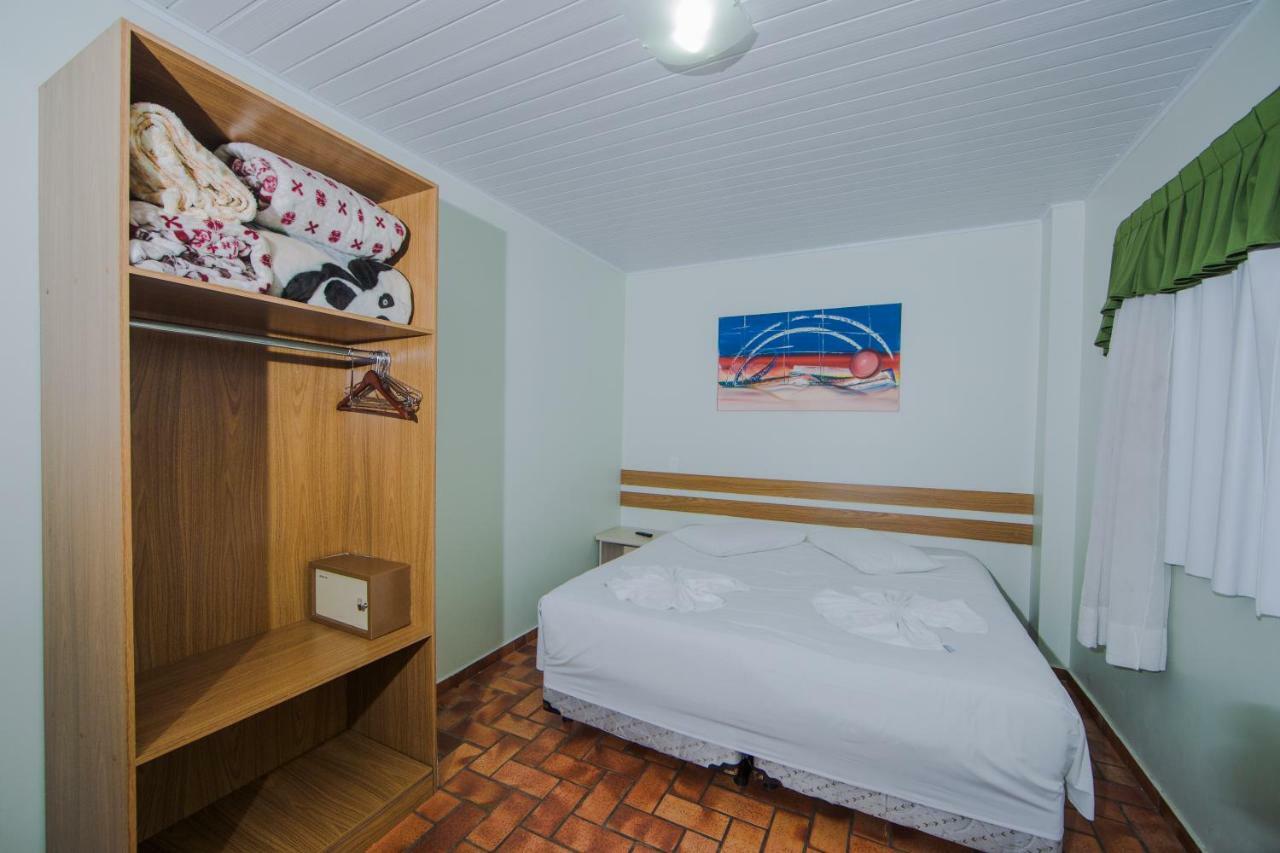 Residencial E Pousada Evelina フォス・ド・イグアス エクステリア 写真